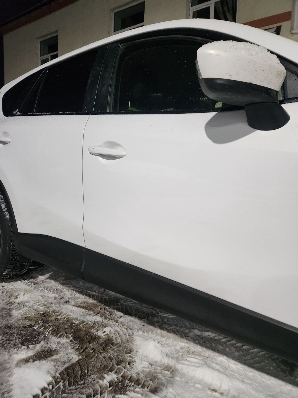 Mazda CX 5 ремонт передней и задней двери — после ремонта, фото 1
